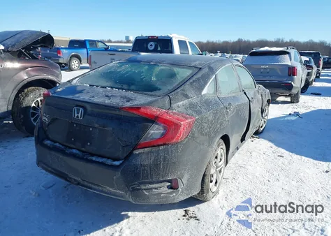 2018 Honda Civic Lx z USA, uszkodzony, nr VIN 19XFC2F51JE008018